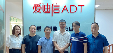 奇异果·电子（中国）官方网站无锡分公司挂牌成立